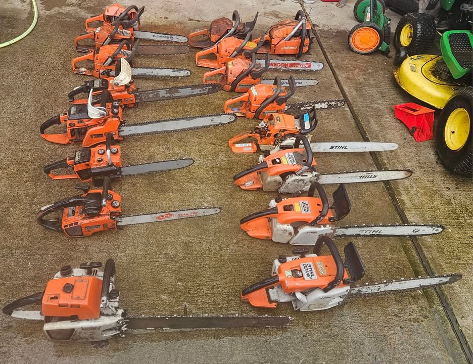 Sorry I Haven’t posted in awhile, we have been non stop go go Here’s a picture of a vintage lot of chainsaws we purchased