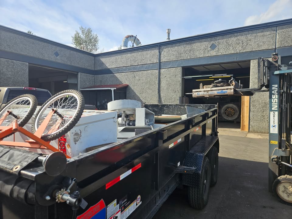 Out in Gresham Picking up scrap metal today 😎