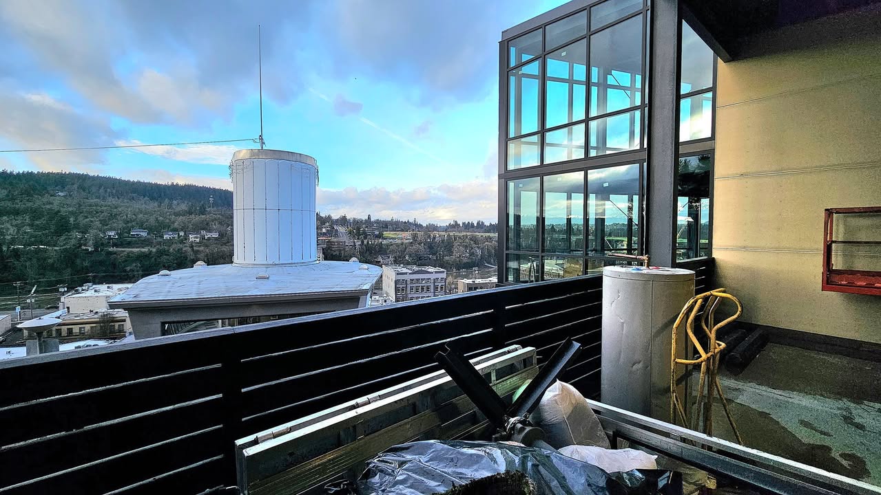 The view from my office while picking up scrap metal in Oregon…